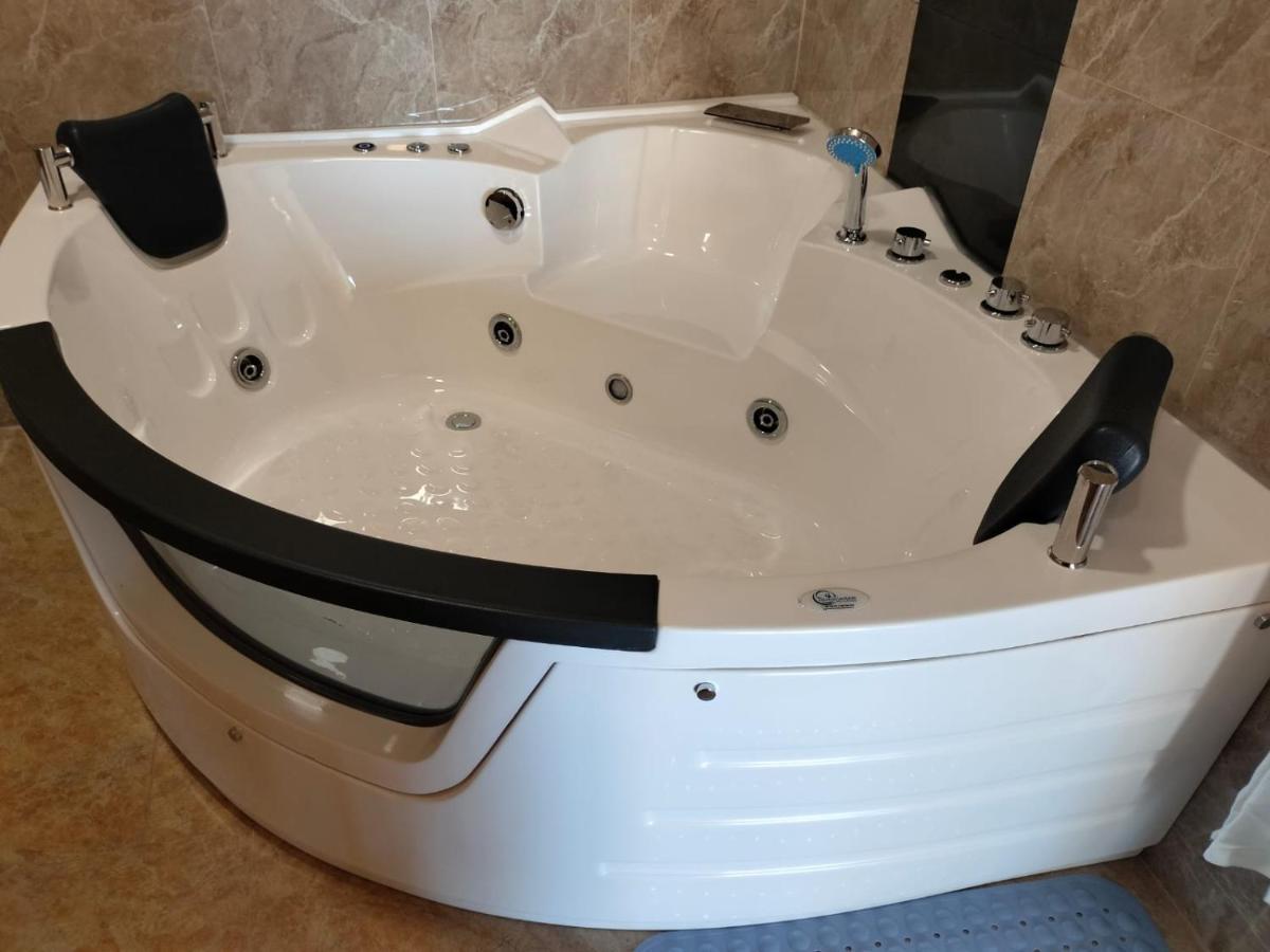 Sm Hotel Plus Лима Экстерьер фото